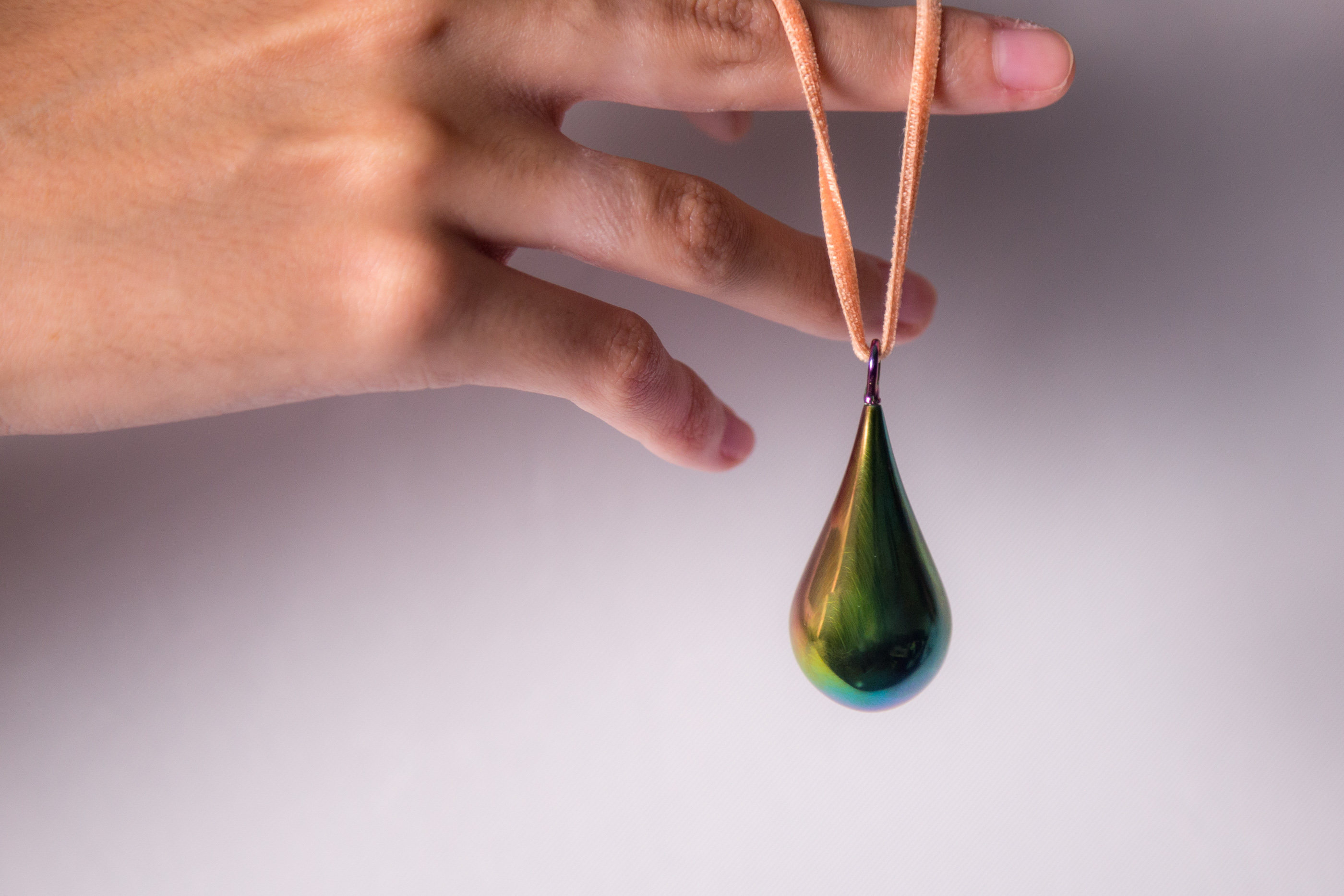 Detalle de joyería artesanal